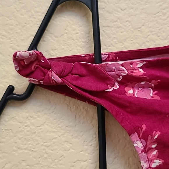 Children's Place floral sleeveless dress - Picture 3 of 5